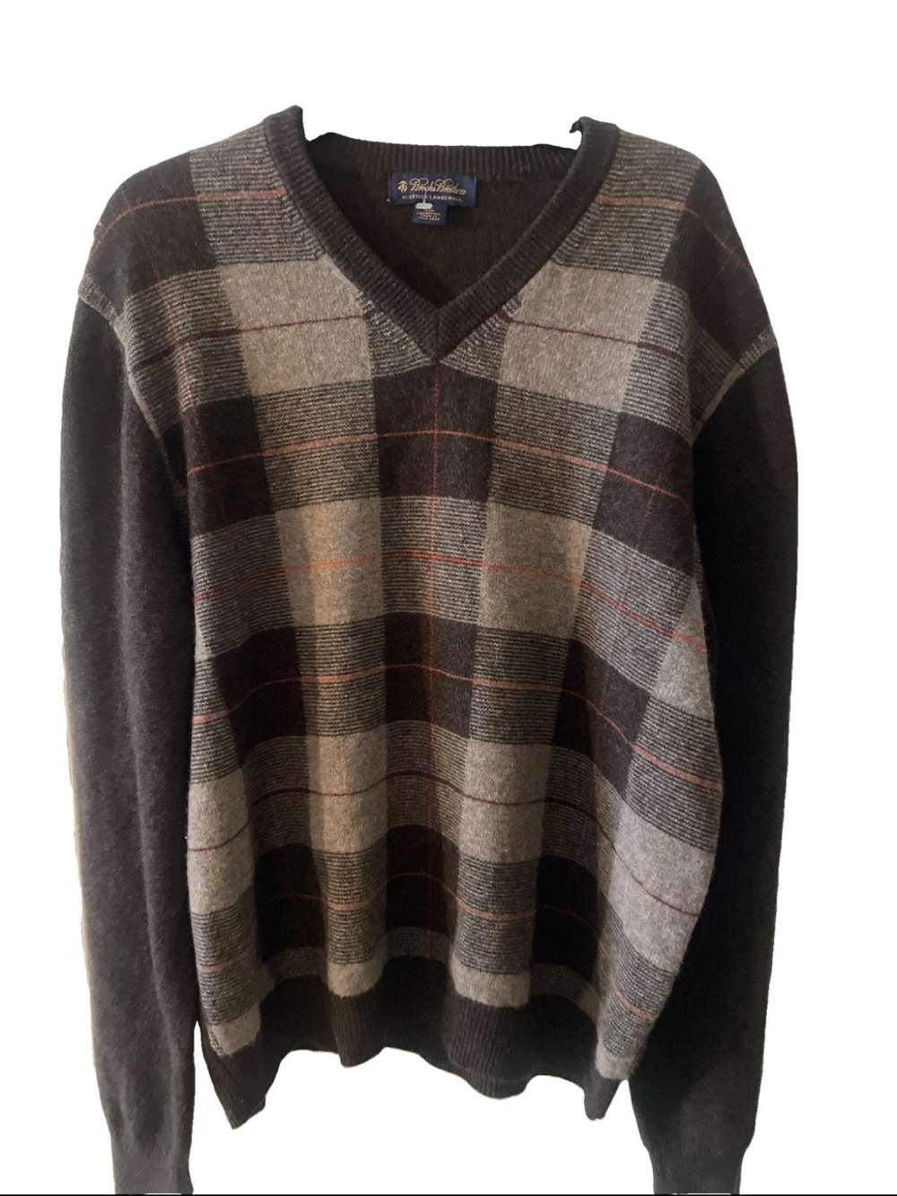 Brooks Brothers Men’s L Lambswool Novachuk pattern sweater brown clean v neck